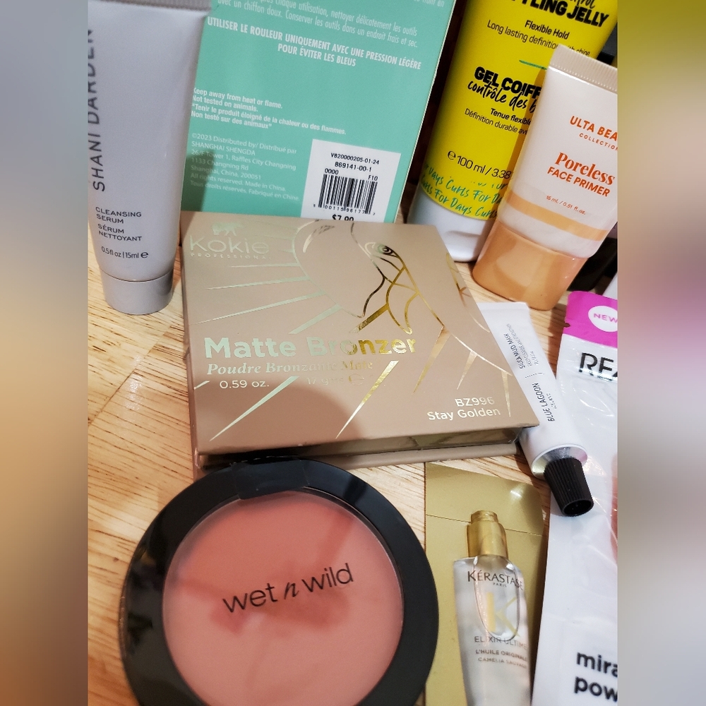 Beauty Bundle - Picture 6 of 8
